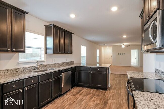 Building Photo - Coming Soon!