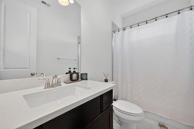 Building Photo - 21206 Rabbitbrush Ct