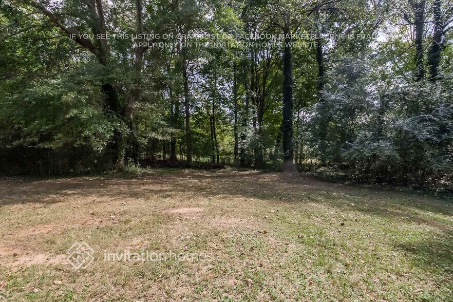 Building Photo - 325 Hill Crest Cir