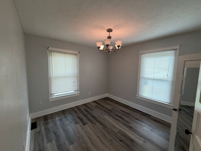 Building Photo - 2841 N 45th St