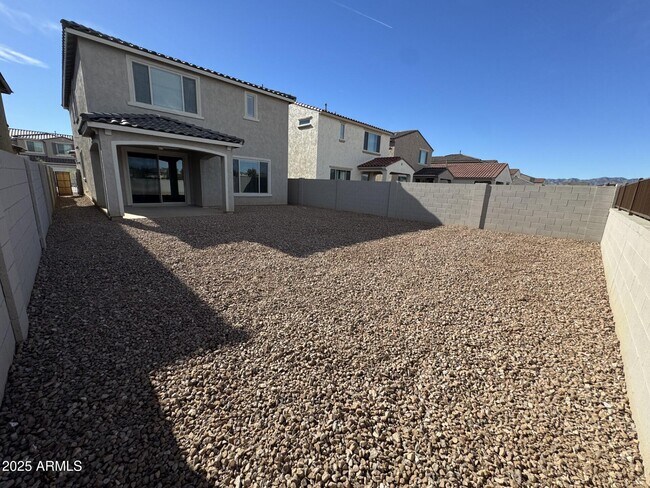 Building Photo - 17566 W San Juan Ave