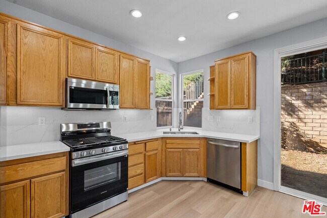 Building Photo - 30311 Ashfield Ct
