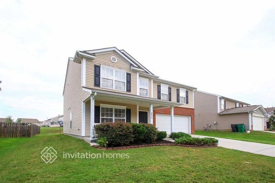 Building Photo - 8825 Chalkstone Rd