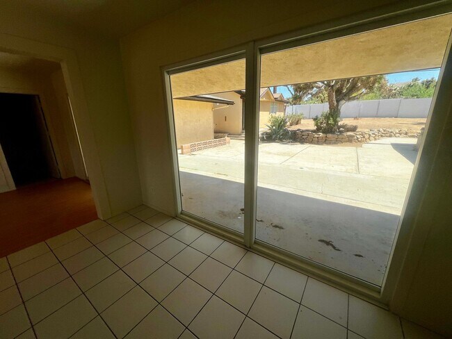 Building Photo - 56769 Joshua Dr