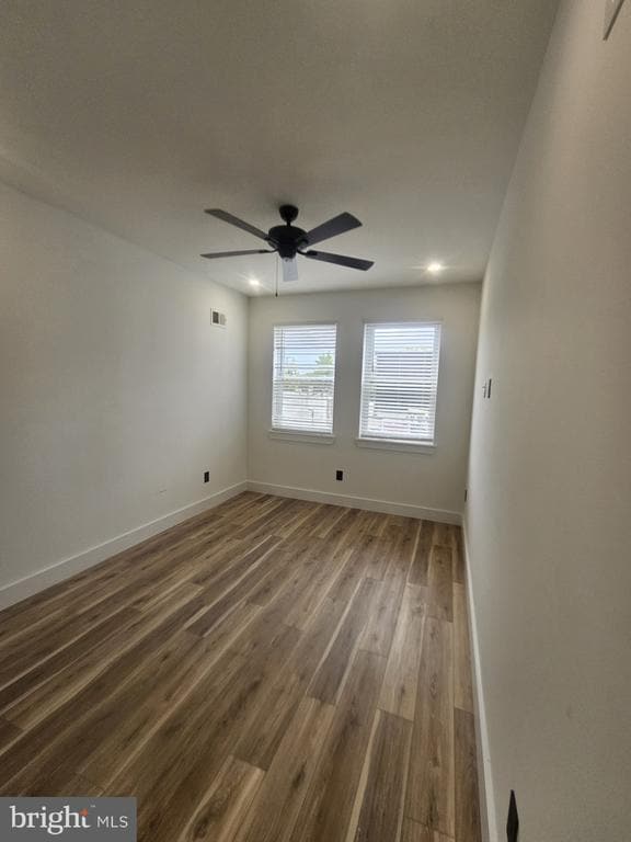 Building Photo - 1250 N 18th St