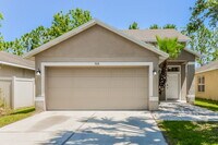 Building Photo - 908 Larwood Pine Dr