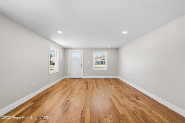 Building Photo - 305 Parsonage St