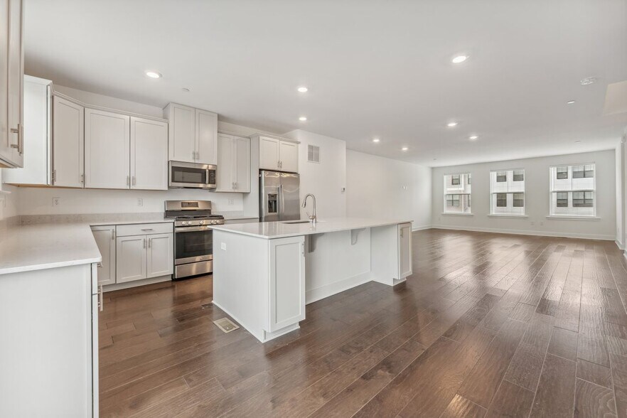 Building Photo - 46 Mariveles Way