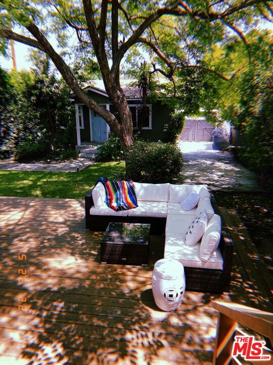 Building Photo - 6208 Hayes Ave