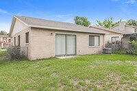Building Photo - 2428 Edwards Ln