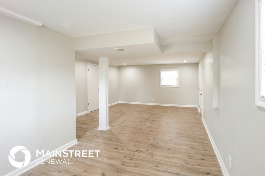 Building Photo - 5789 Colt Ct