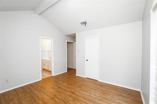 Building Photo - 3601 Dartmouth Cir