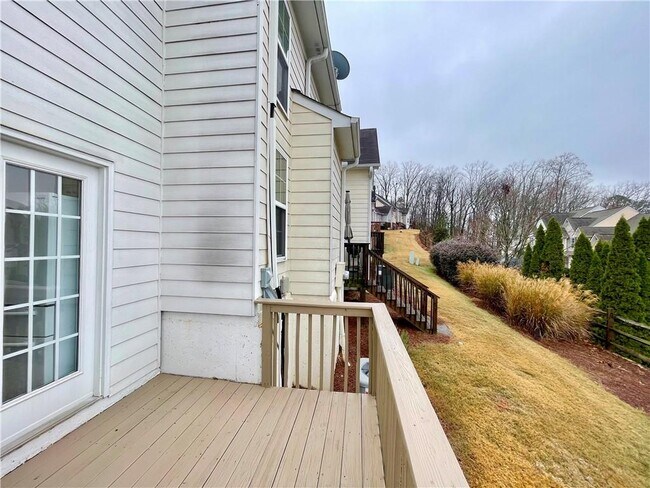 Building Photo - 2225 Hoskins Ct