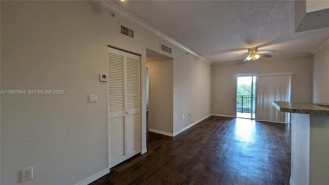 Building Photo - 151 SW 117th Ave