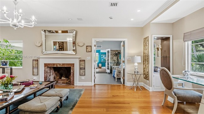 Building Photo - 4805 Cherokee Ave