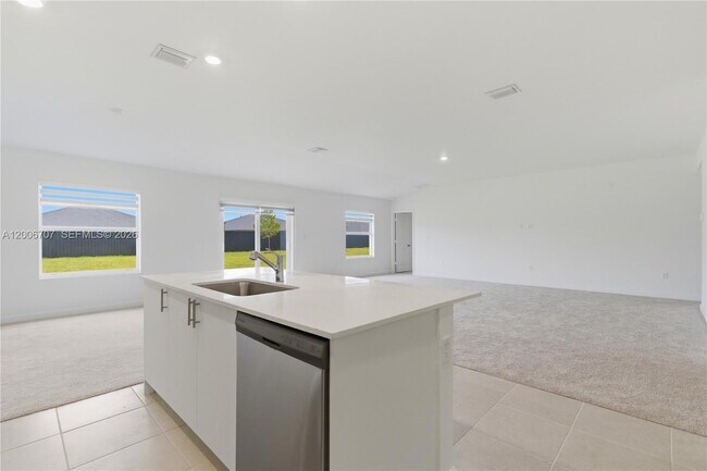 Building Photo - 17435 SW 285th St