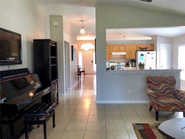 Building Photo - 1024 Cinnamon Fern Ct