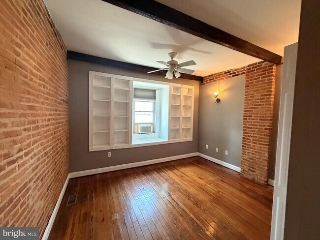 Building Photo - 1305 S Hanover St