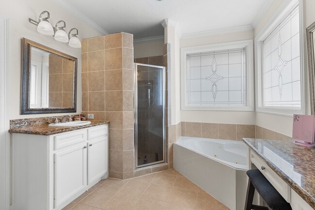 Building Photo - 7922 Stoneyway Dr