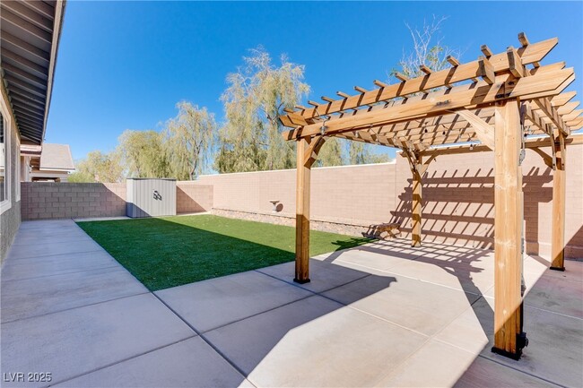 Building Photo - 420 Al Coda Pl