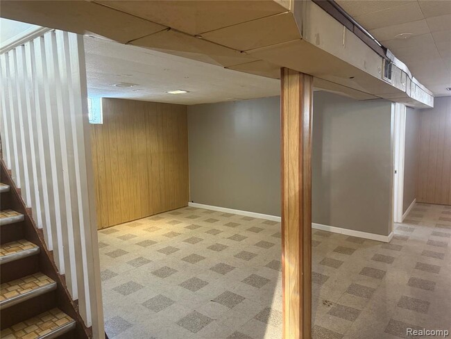 Building Photo - 7970 Campbell St