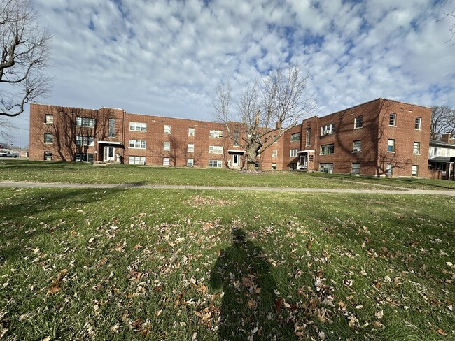 Building Photo - 520 Wabash Ave