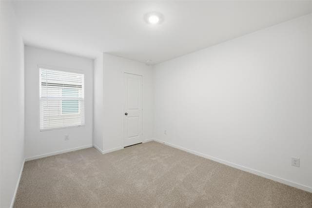 Building Photo - 1037 Raintree Rd