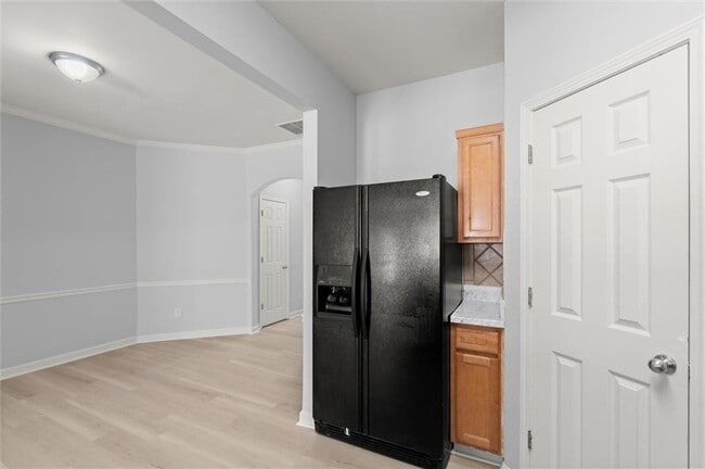 Building Photo - 1947 Lakeshore Overlook Cir NW