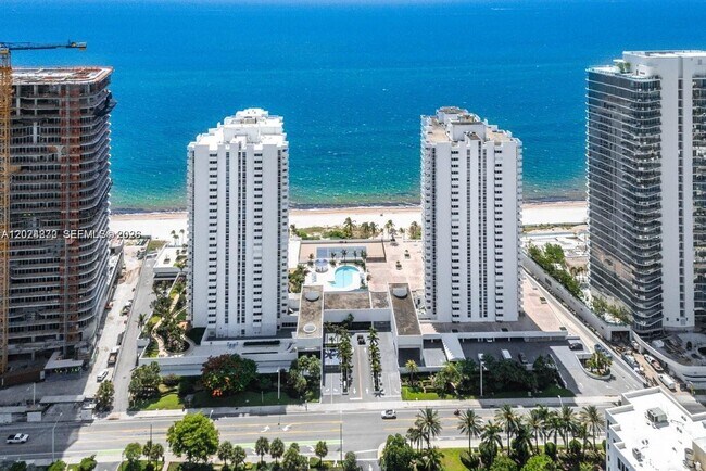 Building Photo - 1370 S Ocean Blvd