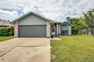 Building Photo - 5208 Livermore Dr