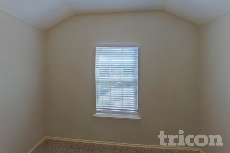 Building Photo - 1216 Alder Tree Ln