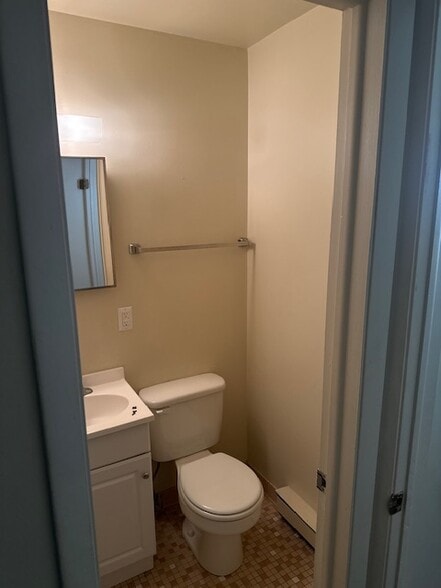 Downstairs Bathroom - 2336 Peppermill Rd
