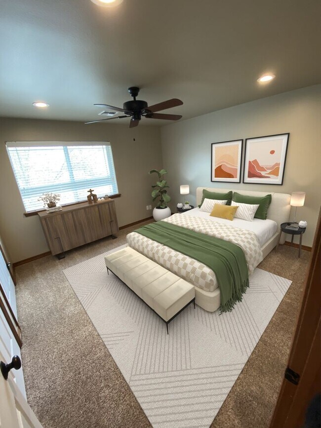 Building Photo - Lower Rent? And $500 Off Your First Month's Rent? In This Economy?! That Means More Money for Tacos!