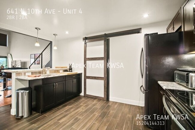 Building Photo - 641 N 10th Ave