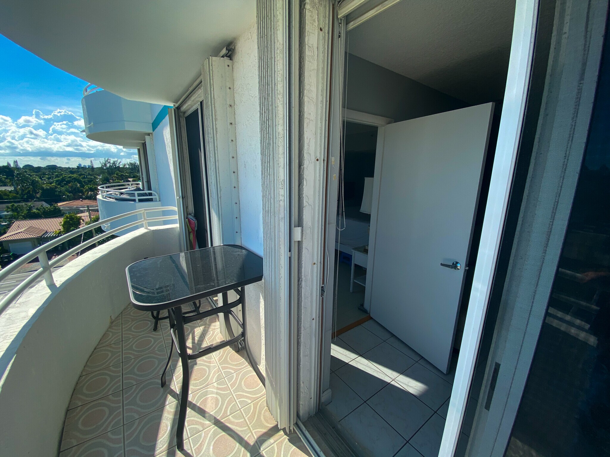 Building Photo - 9156 Collins Ave