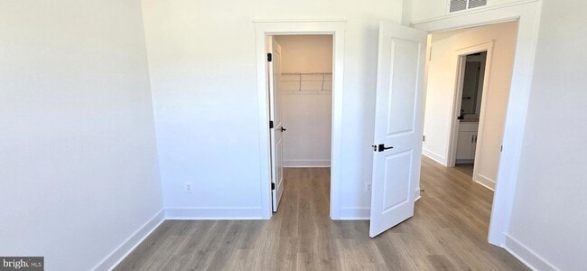 Building Photo - 1726 Blacksmith Wy