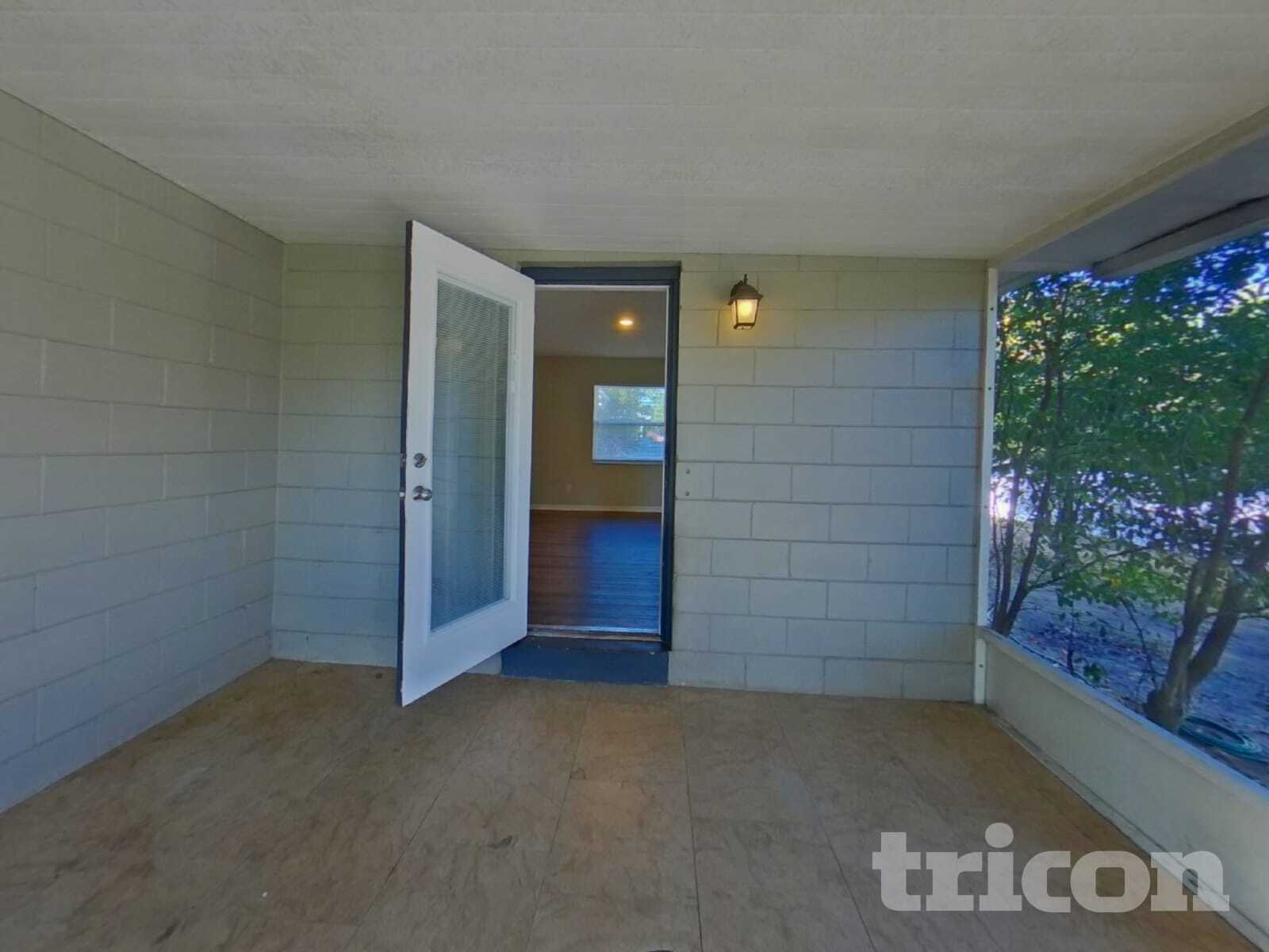 Building Photo - 2705 Knollwood Trail