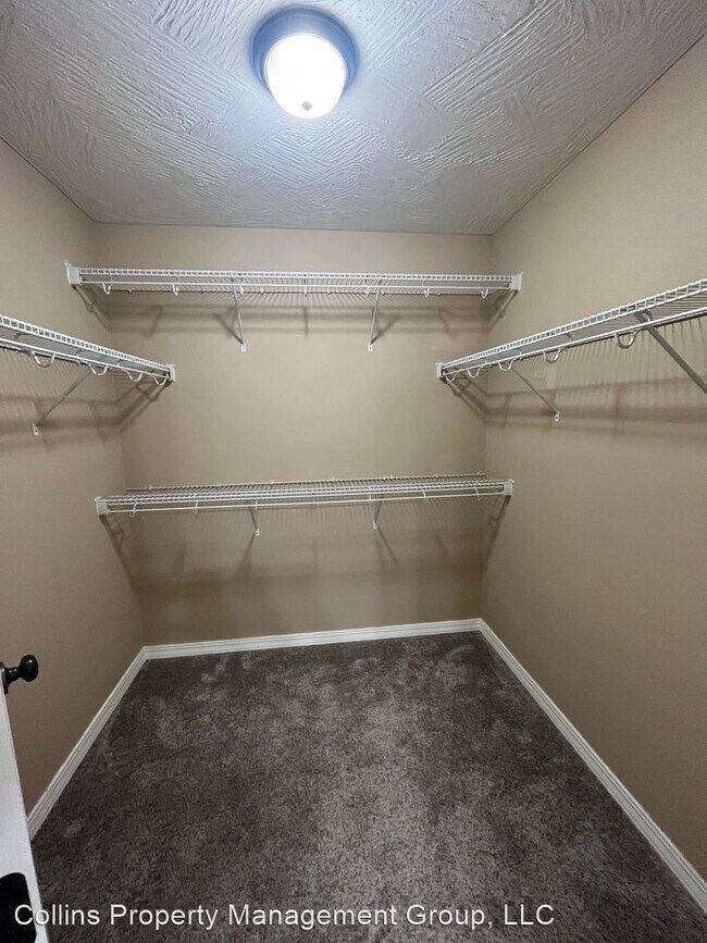 Building Photo - 4 br, 2 bath House - 644 E Harley Ave