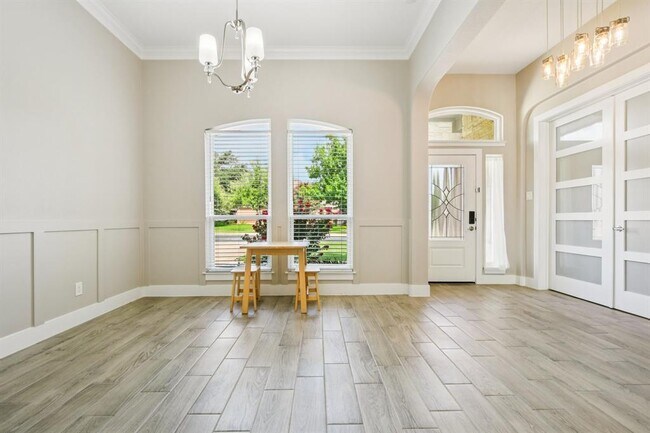 Building Photo - 16601 Malaga Hills Dr
