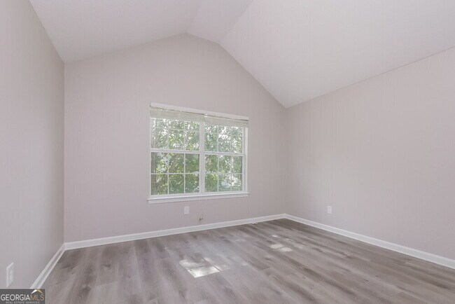 Building Photo - 62 Lake Crossing Ct