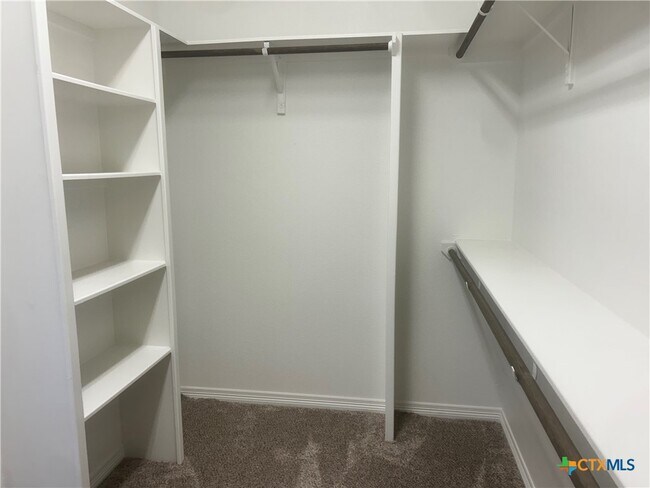 Building Photo - 3316 Braford Dr