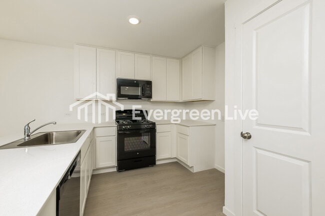 Building Photo - 12532 Huntington Rdg Wy