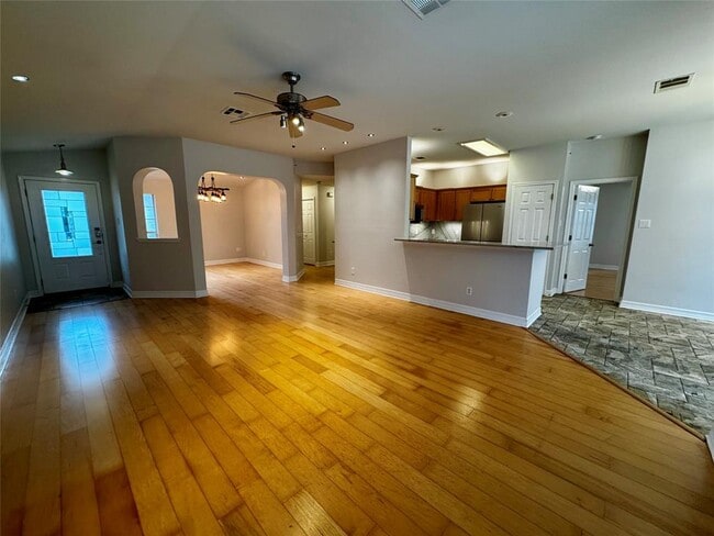 Building Photo - 16920 Brayton Park Dr