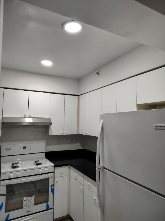 Building Photo - 1 bedroom in OZONE PARK NY 11417
