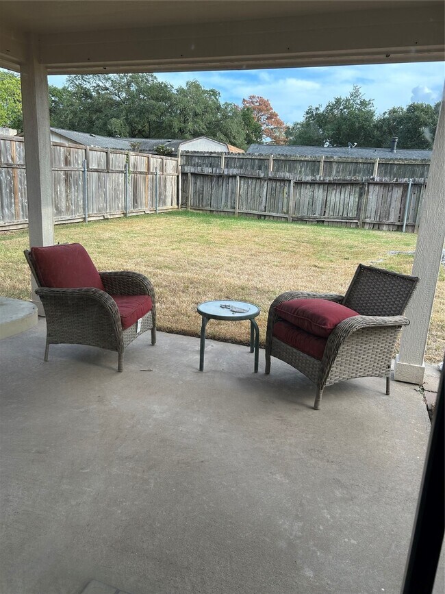 Building Photo - 3919 Coltwood Dr