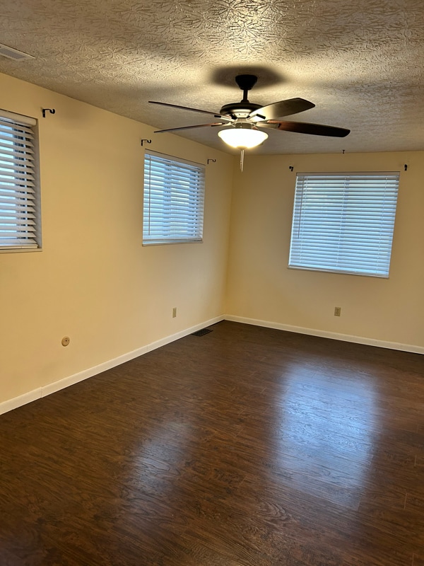 Building Photo - 3847 Lamarque Ct