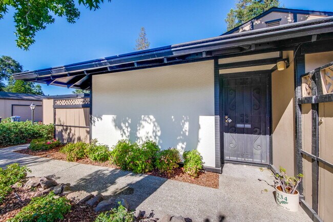 Building Photo - Single Story Townhome in Cherry Chase Neighborhood of Sunnyvale!