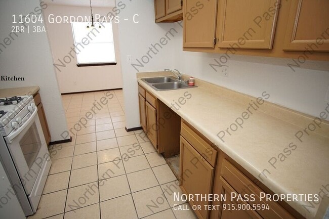Building Photo - 11604 Gordon Bays Way