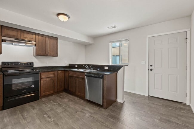 Building Photo - 2-bedroom townhomes, a modern take on apartment-style living