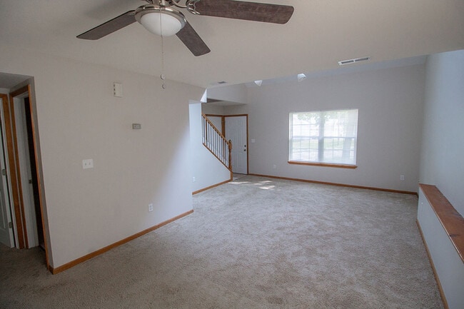 Building Photo - 1321 Godas Cir